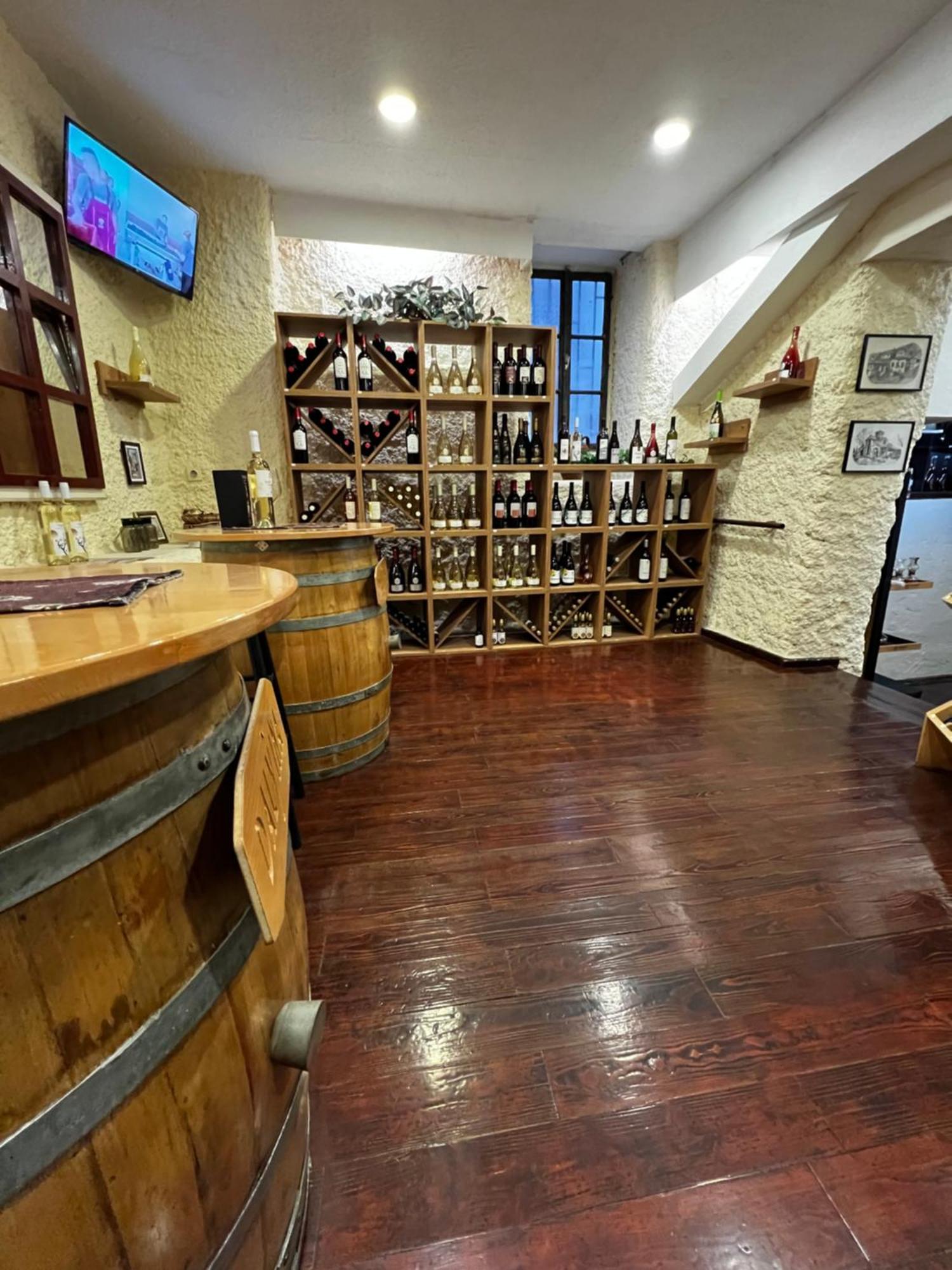 Patche Residence - A Wine Cellar Hideaway In The Historic Home Of Revolutionary Metodi Patche 오흐리드 외부 사진